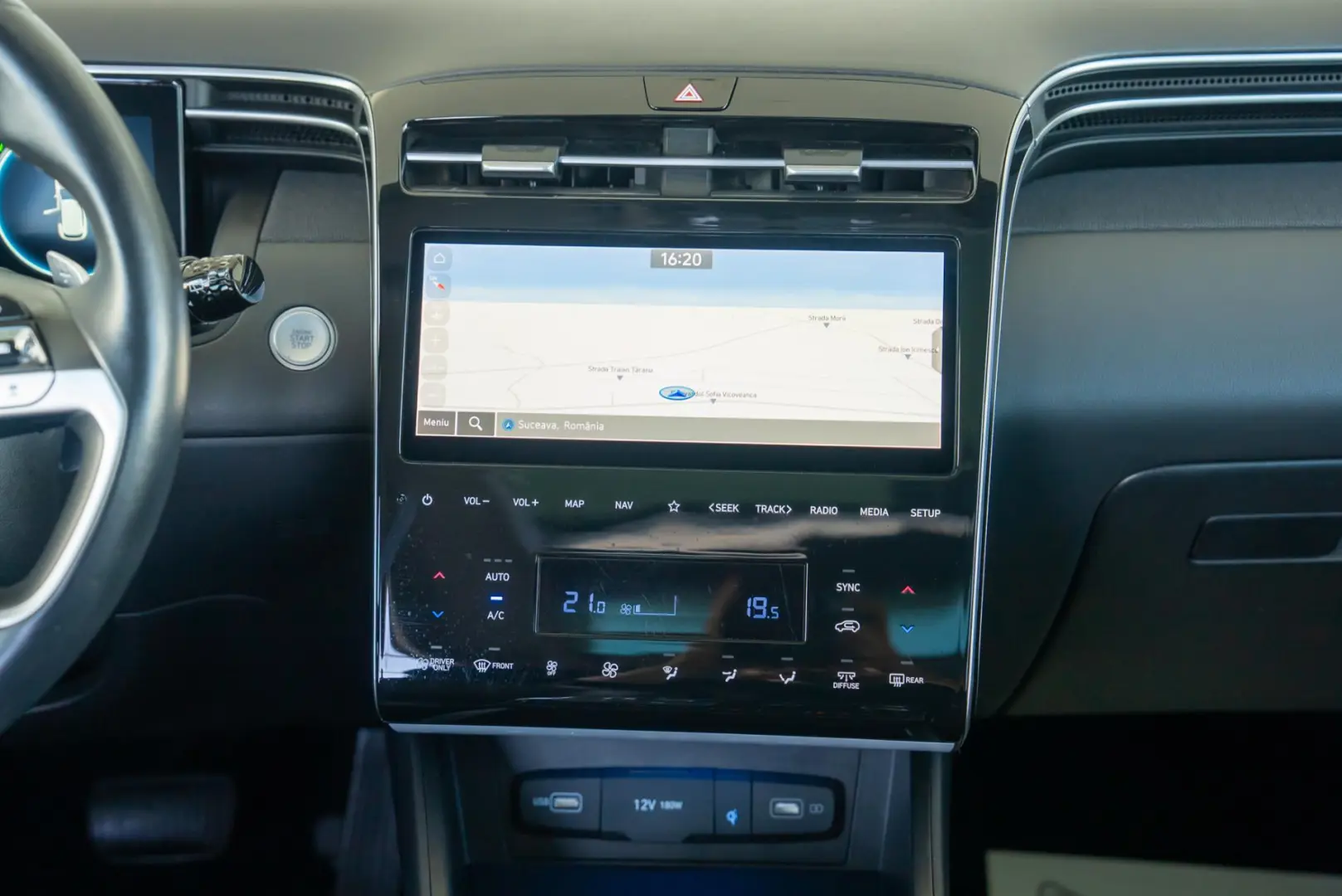 Hyundai Tucson 1.6T-GDI Plug-in Hybrid  4WD 