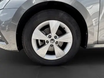 Octavia 1.5 TSI DSG 150PS SELECTION LM16 KAMERA