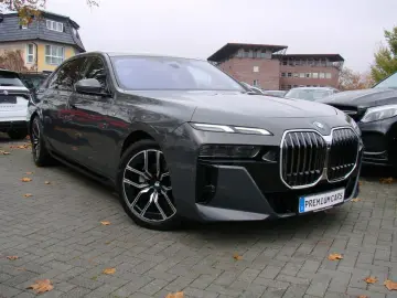 740 xDrive M Sport ACC SkyLounge Standheizung