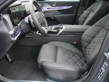 740 xDrive M Sport ACC SkyLounge Standheizung