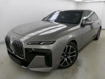 740d xDr. M Sportpaket AHK Panorama Standh ACC W