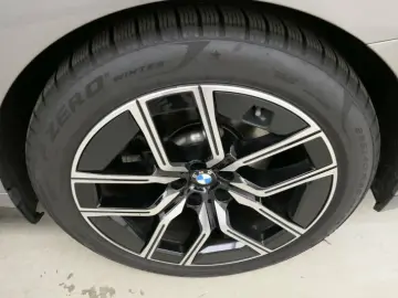 740d xDr. M Sportpaket AHK Panorama Standh ACC W