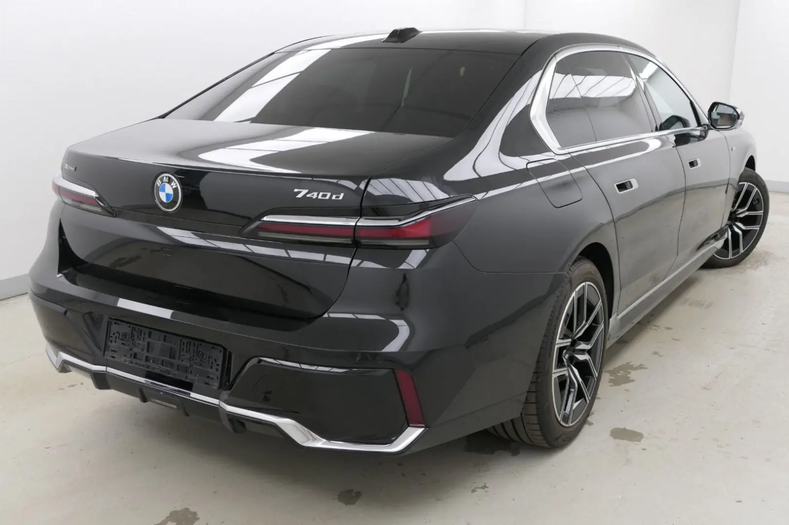 740 d xDrive M Sport Paket TV/SkyLounge/Kristall