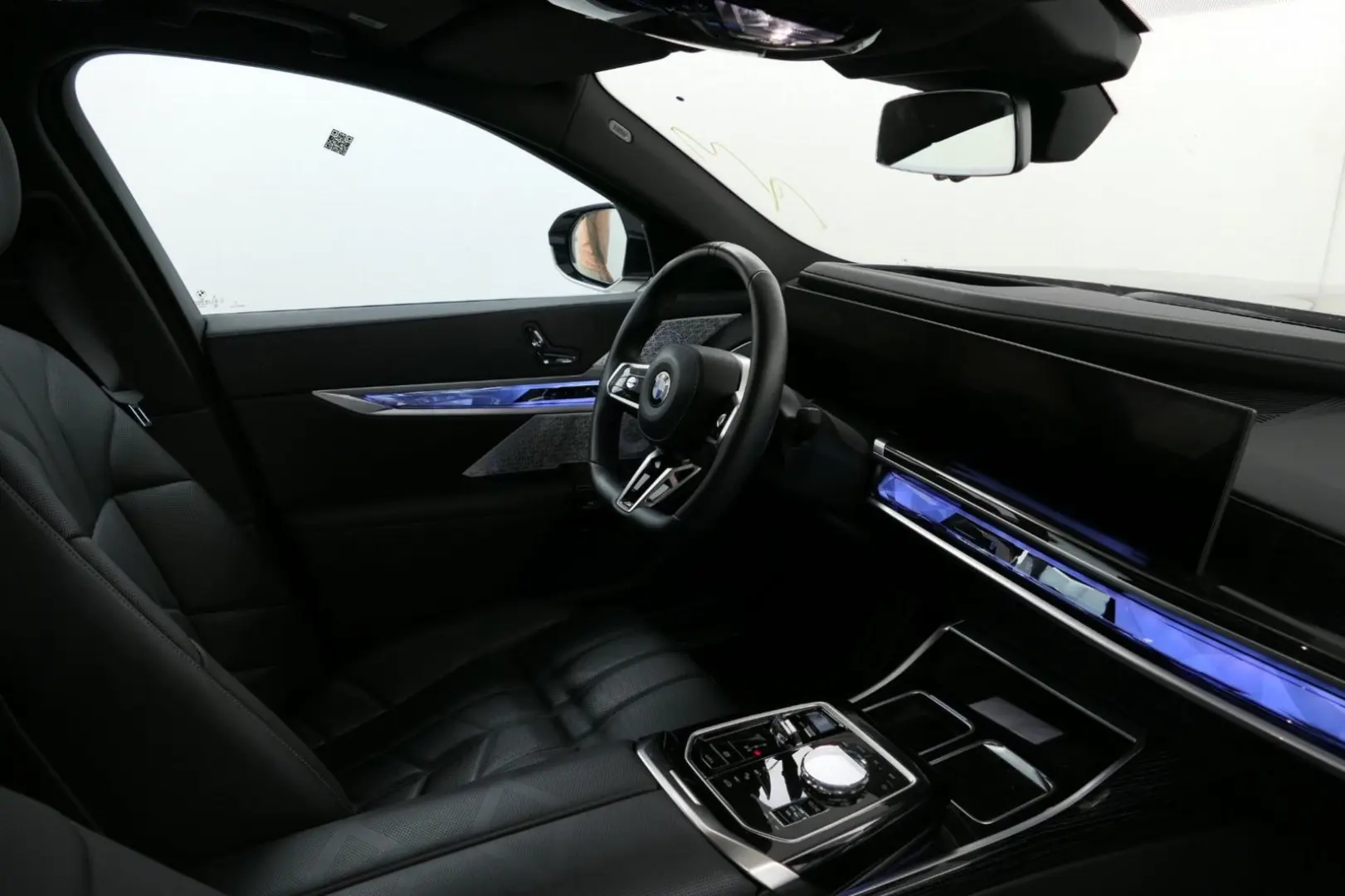 740 d xDrive M Sport Paket TV/SkyLounge/Kristall