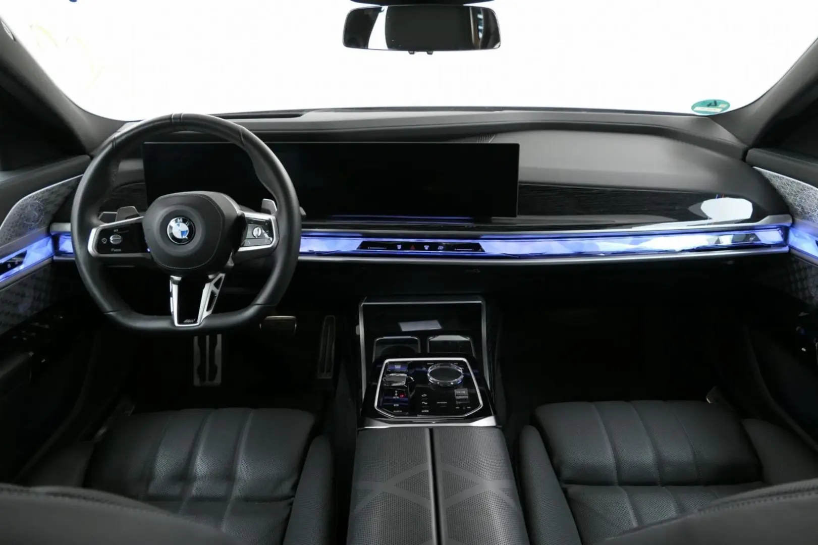740 d xDrive M Sport Paket TV/SkyLounge/Kristall