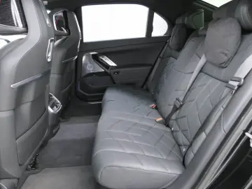 740 d xDrive M Sport Paket TV/SkyLounge/Kristall
