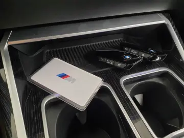 740 d xDrive M Sport Paket TV/SkyLounge/Kristall