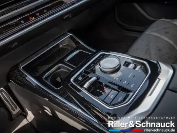 740d xDrive M-Sport ACC STANDHZ PANO 360° RSE