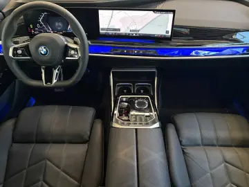 750e xDrive MSport Pro DA/PA Prof Massage 21
