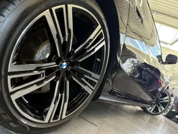 750e xDrive MSport Pro DA/PA Prof Massage 21