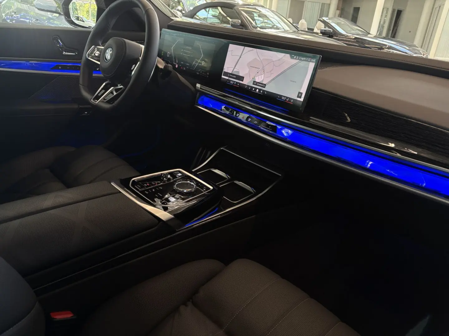 750e xDrive MSport Pro DA/PA Prof Massage 21