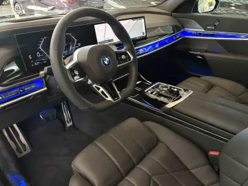 750e xDrive MSport Pro DA/PA Prof Massage 21