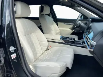 750e xDrive M Sport Pro Autobahnass,Kristall,21