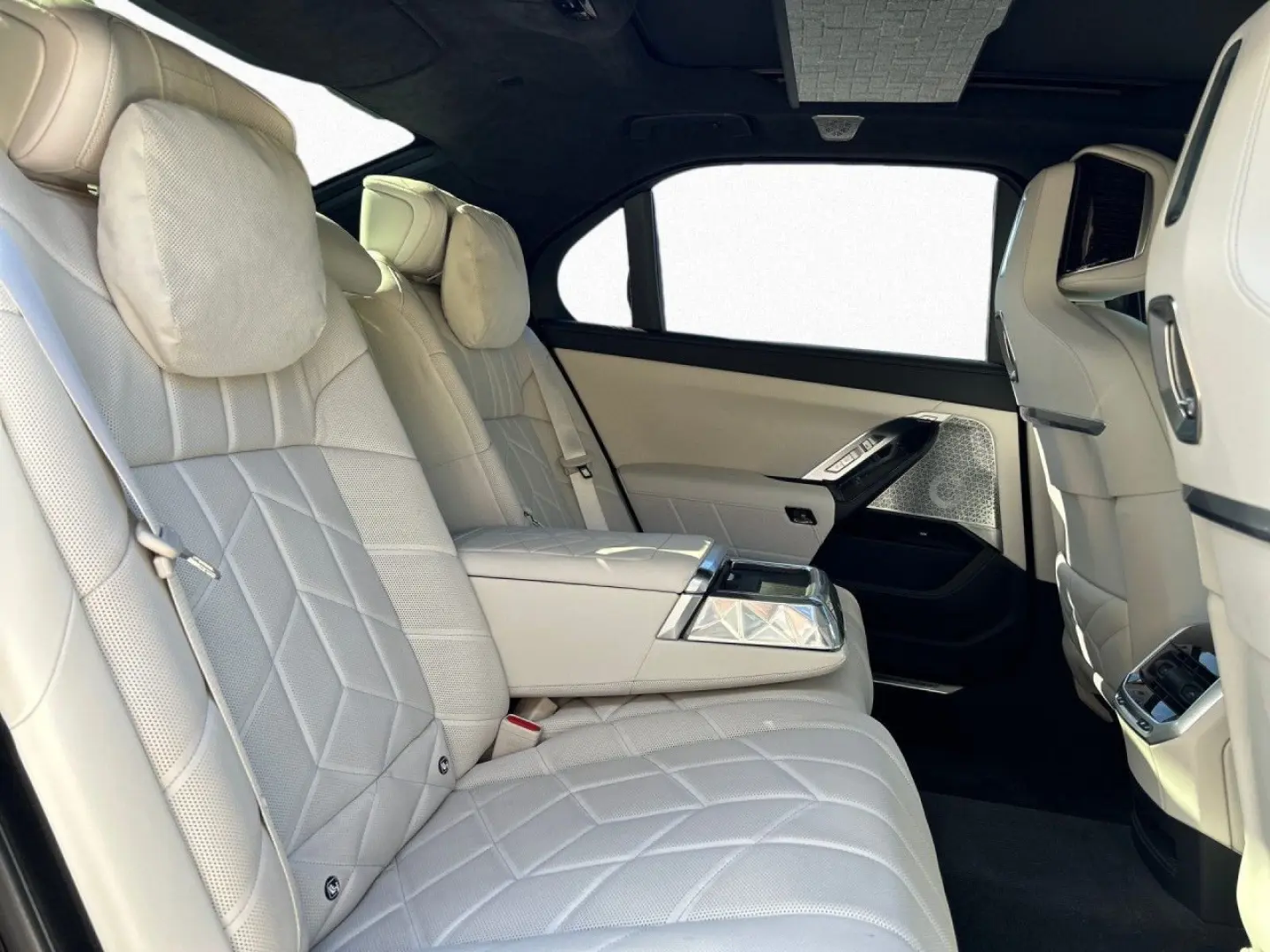 750e xDrive M Sport Exe.Lounge B&W UPE 186.490,-