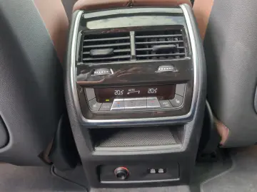 X7 xDrive40i