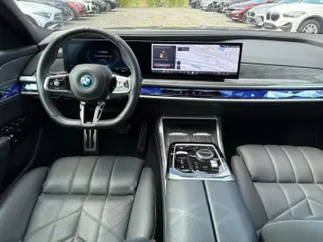 i7 xDrive60 M SPORT Fond-Ent,ExecutiveL,SkyL HUD