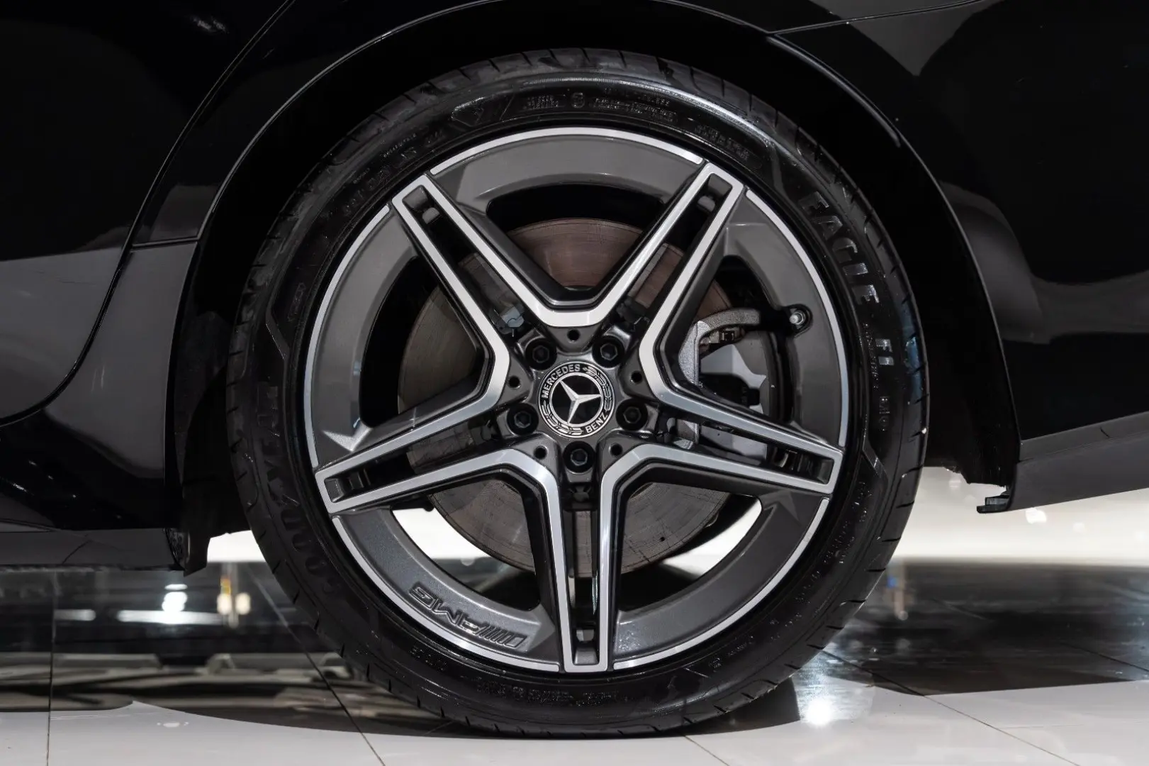 CLS 450 4Matic*AMG-LINE*AIRMATIC*NAPPA*LED*1-HD*