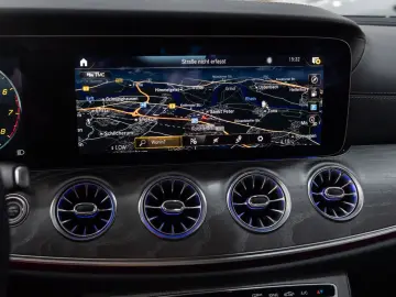 CLS 450 4Matic*AMG-LINE*AIRMATIC*NAPPA*LED*1-HD*