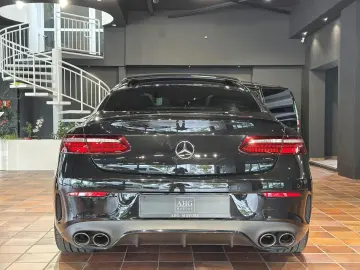 E 53 AMG 4M COUPE SPORTABGAS DISTRO PANO 360° HE