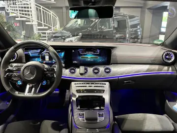 E 53 AMG 4M COUPE SPORTABGAS DISTRO PANO 360° HE