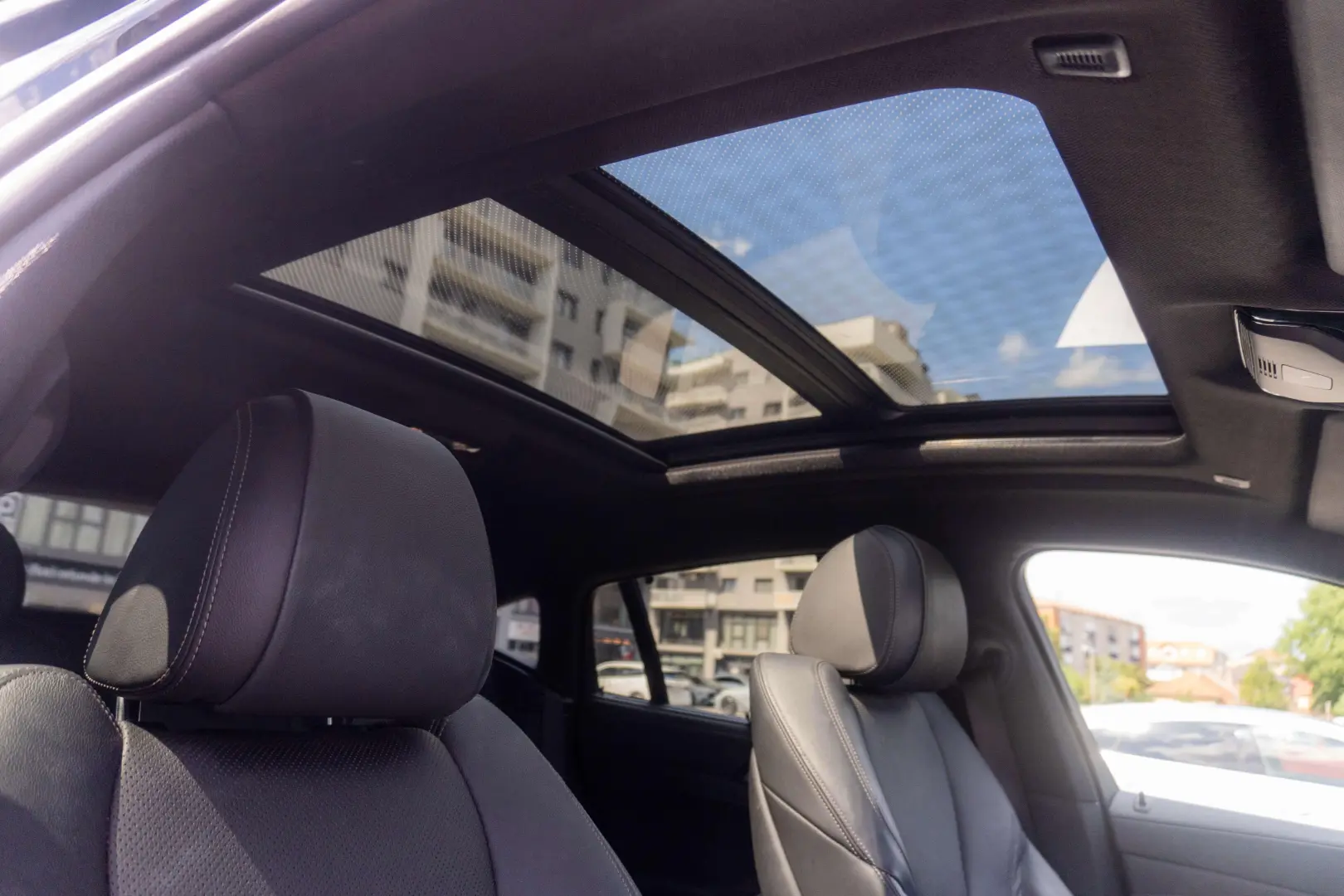 BMW  X6 xDrive30d AT MHEV