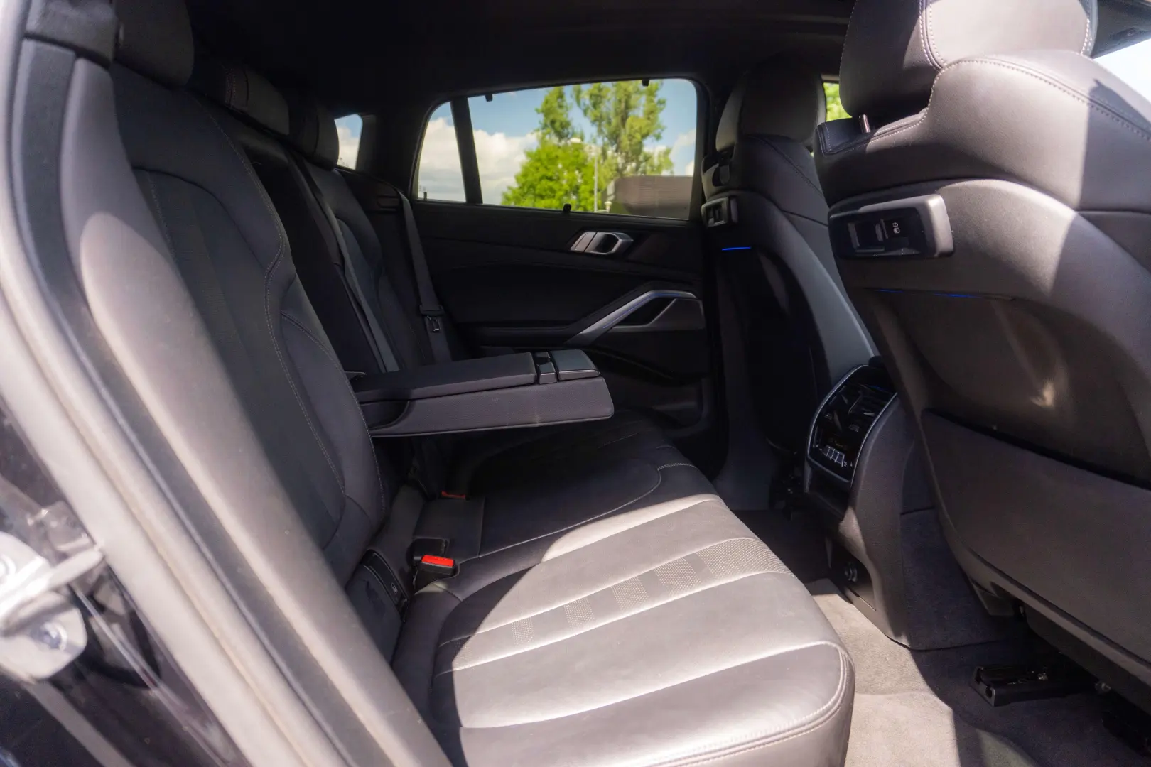 BMW  X6 xDrive30d AT MHEV