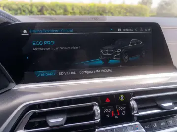 BMW  X6 xDrive30d AT MHEV
