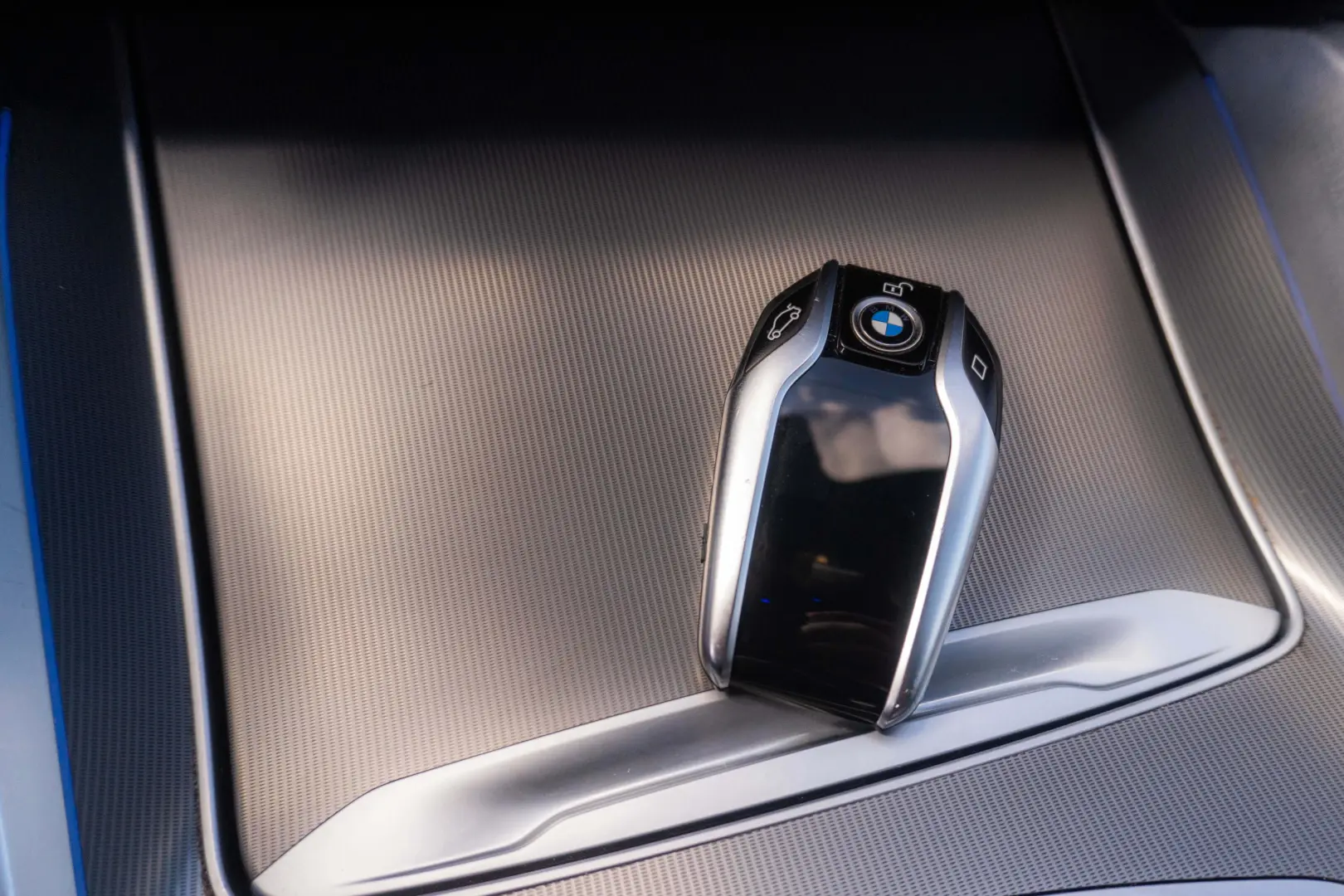BMW  X6 xDrive30d AT MHEV