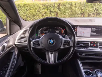 BMW  X6 xDrive30d AT MHEV