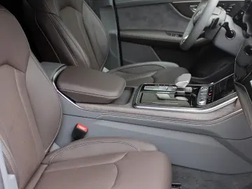 Q8 50 TDI S LINE 22Z+NACHTSICHT+MASSAGE+PANO+AHK