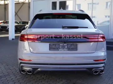 SQ8 4.0 TFSI quattro competition plus B&O/Pano