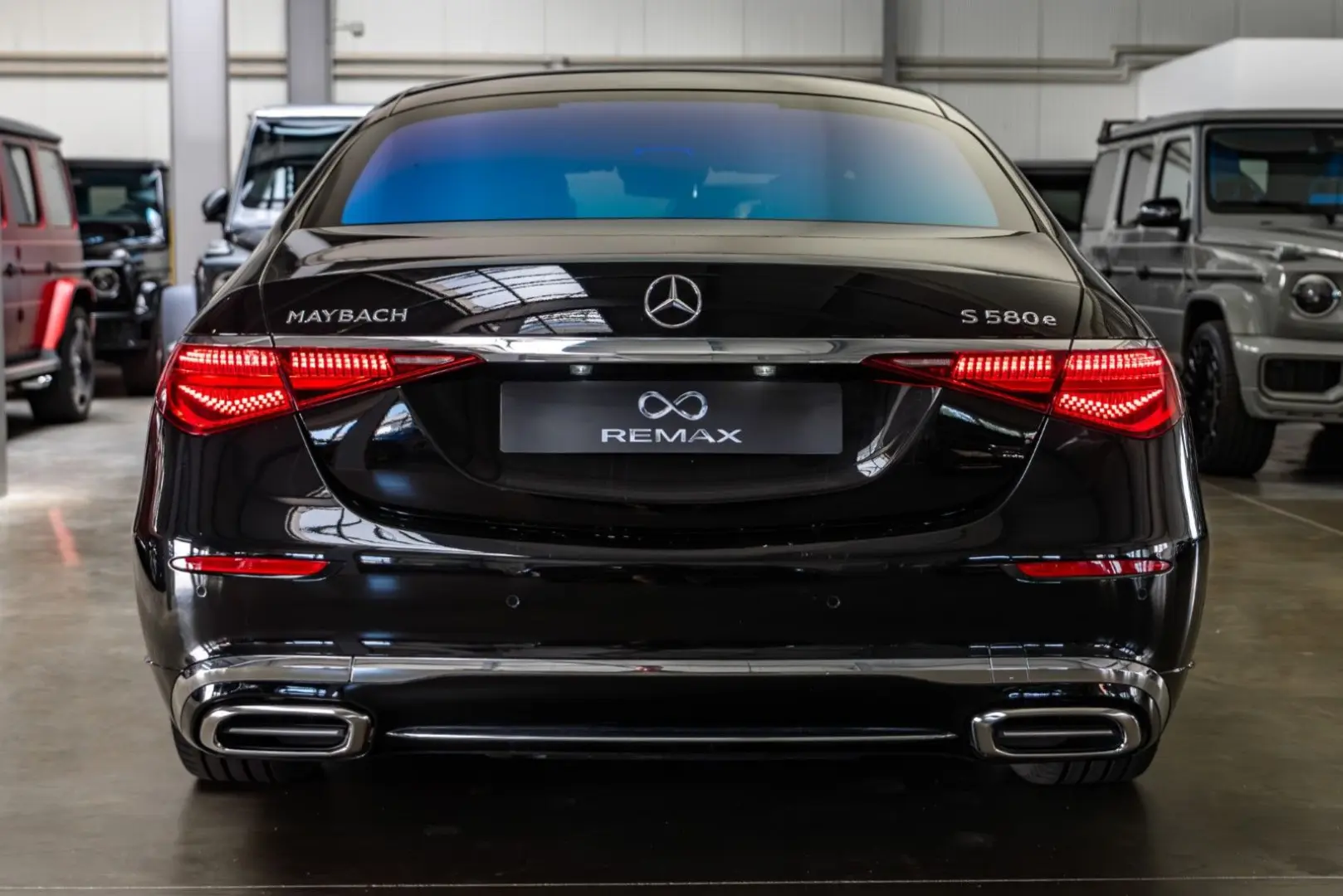 S 580 e Maybach / Rear Axle St / Head Up / Pano