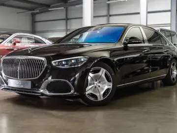 S 580 e Maybach / Rear Axle St / Head Up / Pano