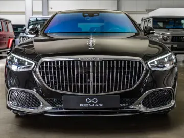 S 580 e Maybach / Rear Axle St / Head Up / Pano