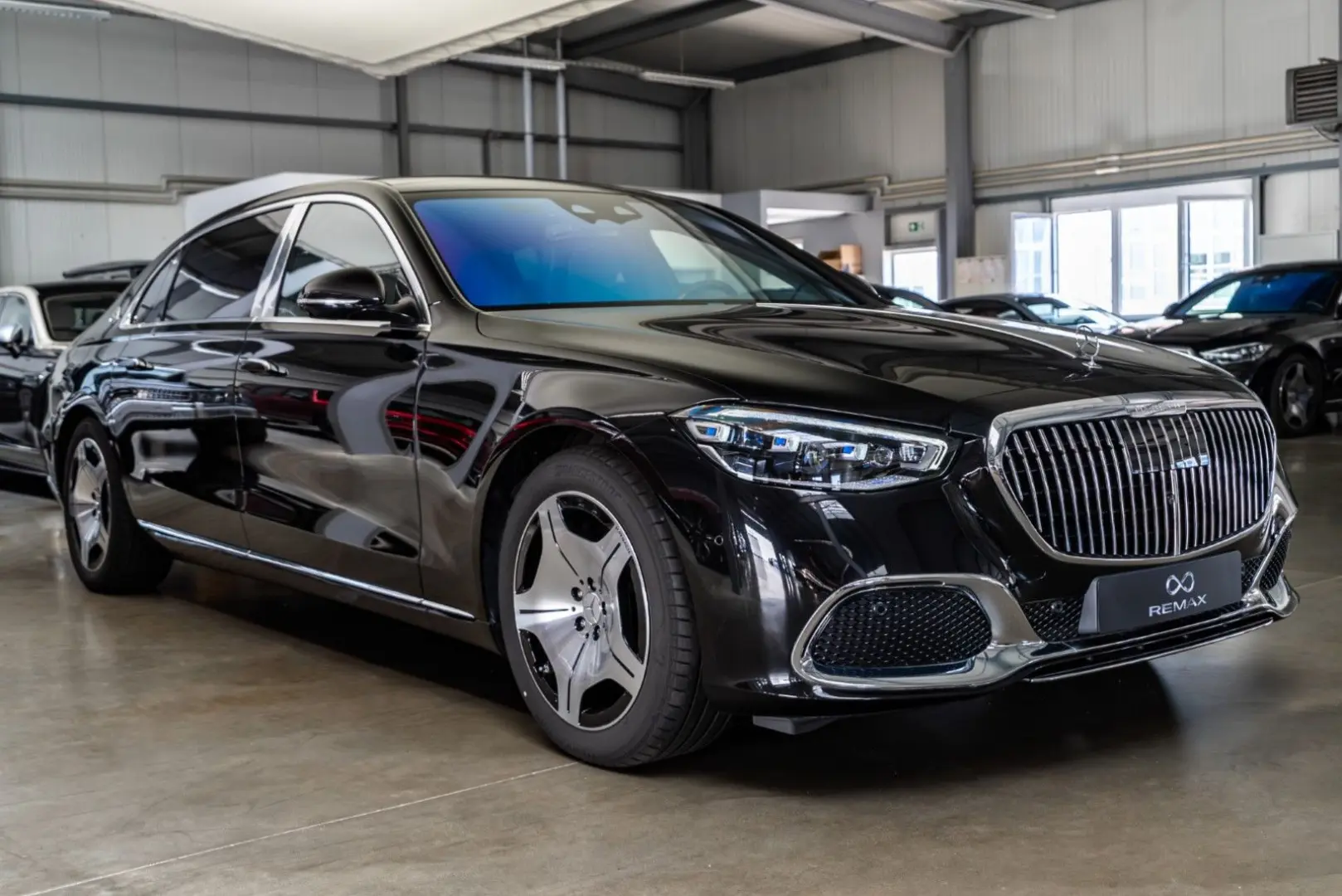 S 580 e Maybach / Rear Axle St / Head Up / Pano