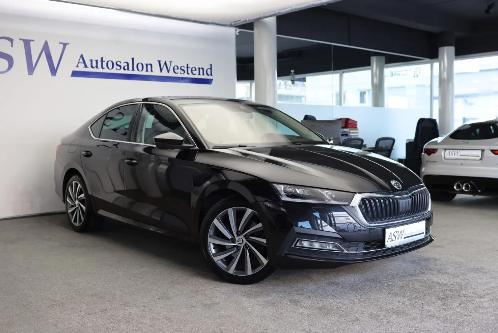 Octavia LIMOUSINE 2,0 TDI FIRST EDITION 18-ZOLL