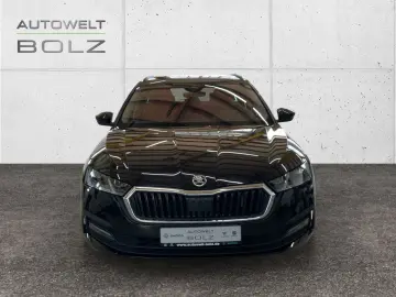 Octavia Combi Ambition 2.0 TDI Navi DigiCock LED