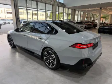 520 i M Sport*Pano*LED*360°*H&K*Carbon*Shadow*