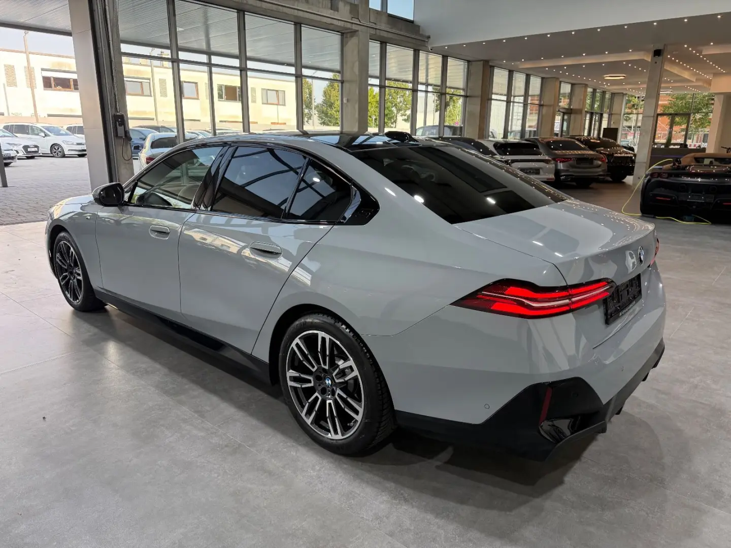 520 i M Sport*Pano*LED*360°*H&K*Carbon*Shadow*