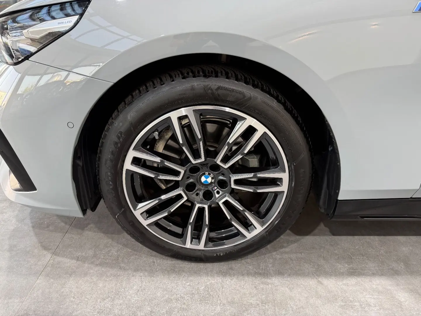 520 i M Sport*Pano*LED*360°*H&K*Carbon*Shadow*