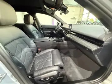 520 i M Sport*Pano*LED*360°*H&K*Carbon*Shadow*
