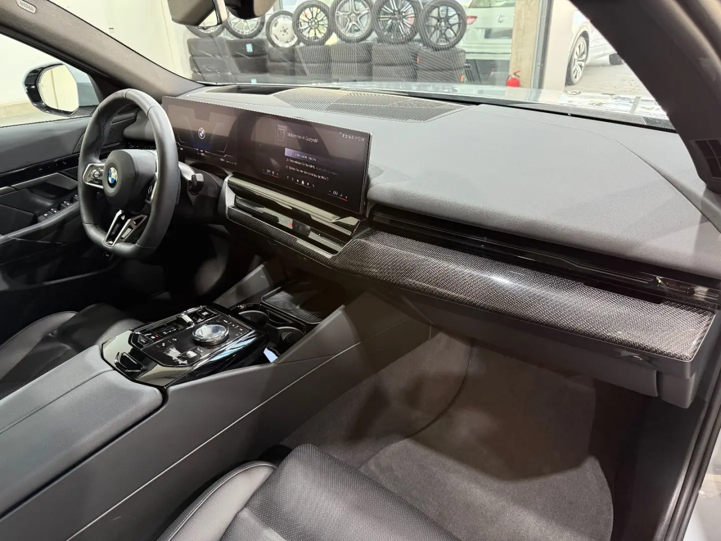 520 i M Sport*Pano*LED*360°*H&K*Carbon*Shadow*