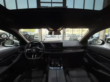 520 i M Sport*Pano*LED*360°*H&K*Carbon*Shadow*