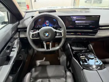 520 i M Sport*Pano*LED*360°*H&K*Carbon*Shadow*
