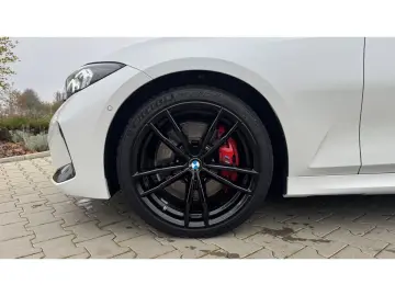 M340i xDrive Park- & Drive-Assist HuD AHK Harman