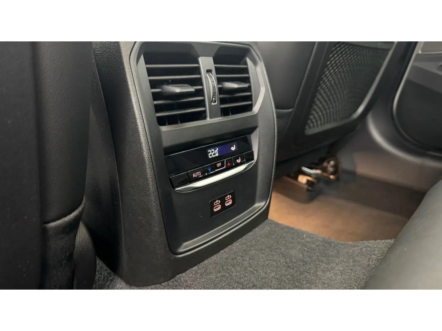 M340i xDrive Park- & Drive-Assist HuD AHK Harman
