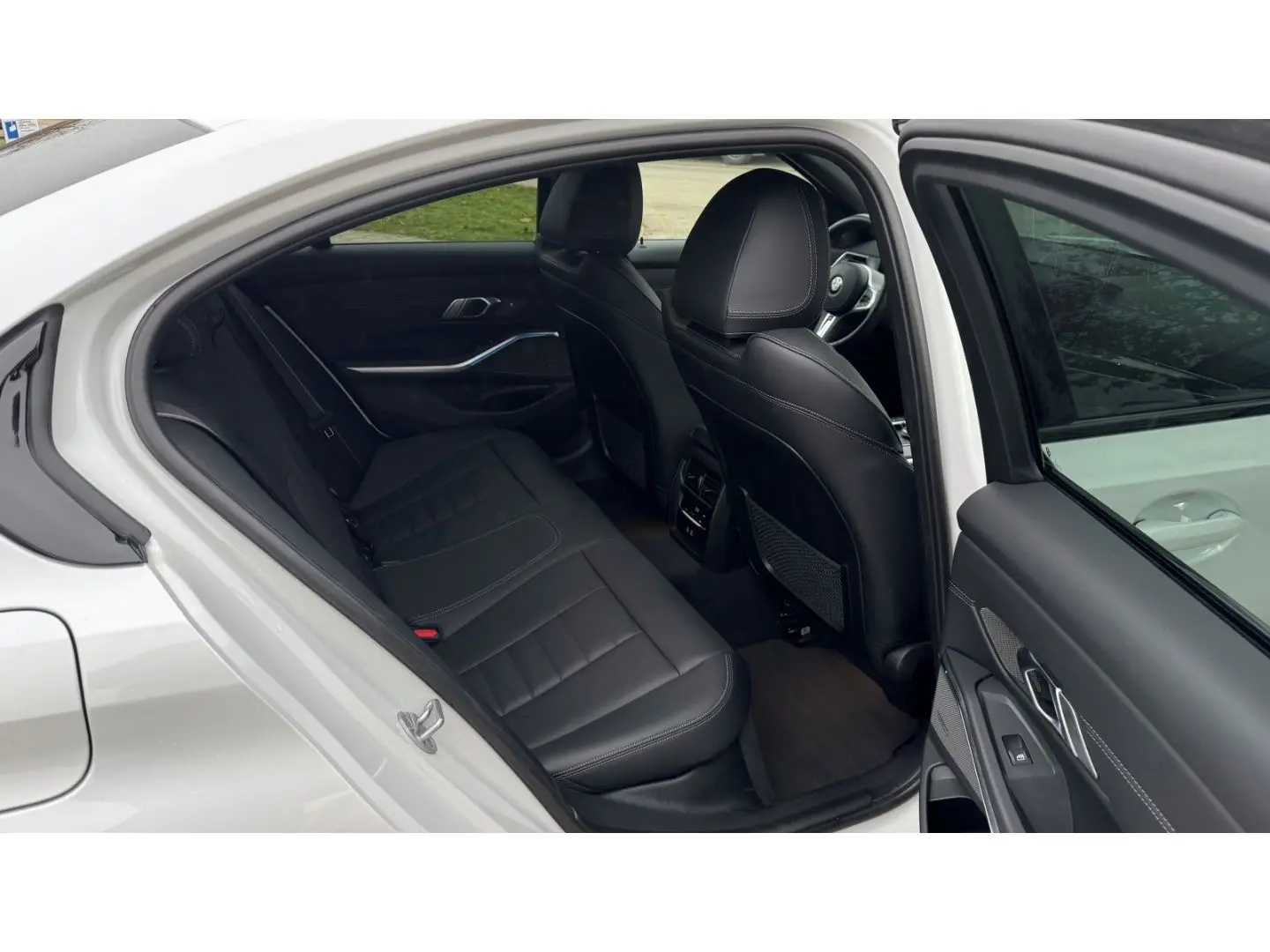 M340i xDrive Park- & Drive-Assist HuD AHK Harman