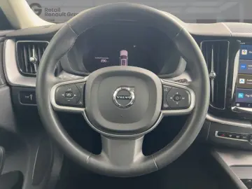 XC 60 B4 D MOMENTUM PRO AWD