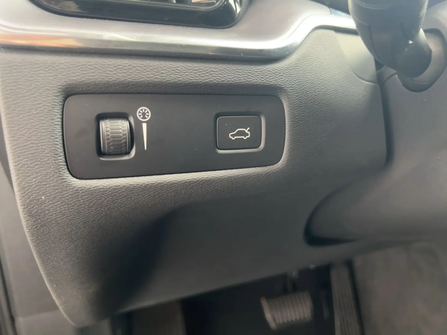 XC 60 B4 D MOMENTUM PRO AWD