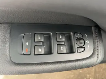 XC 60 B4 D MOMENTUM PRO AWD